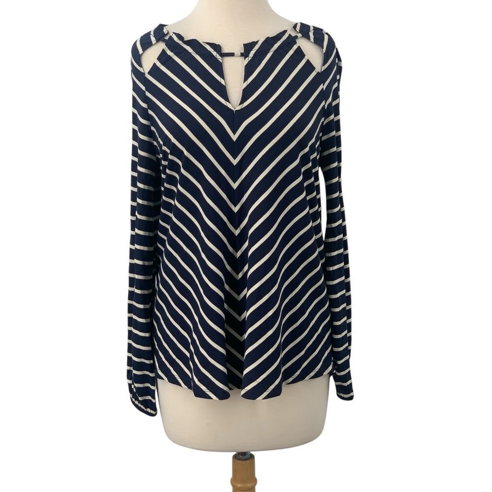 Chico's Long Sleeve Top Navy/White Striped Chevron Keyhole Neck Nautical Size 0